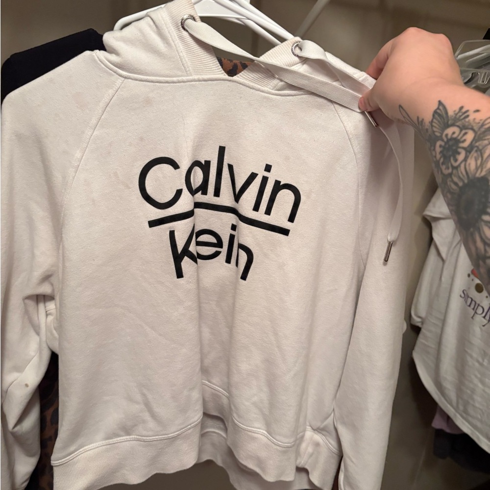 Calvin Klein Cream Sweatshirt
